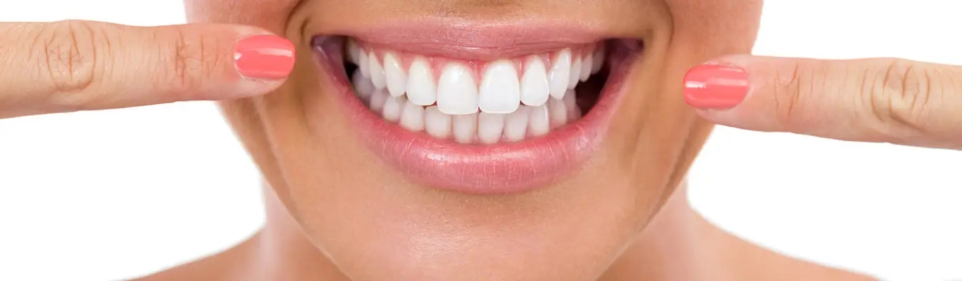 how-can-porcelain-veneers-improve